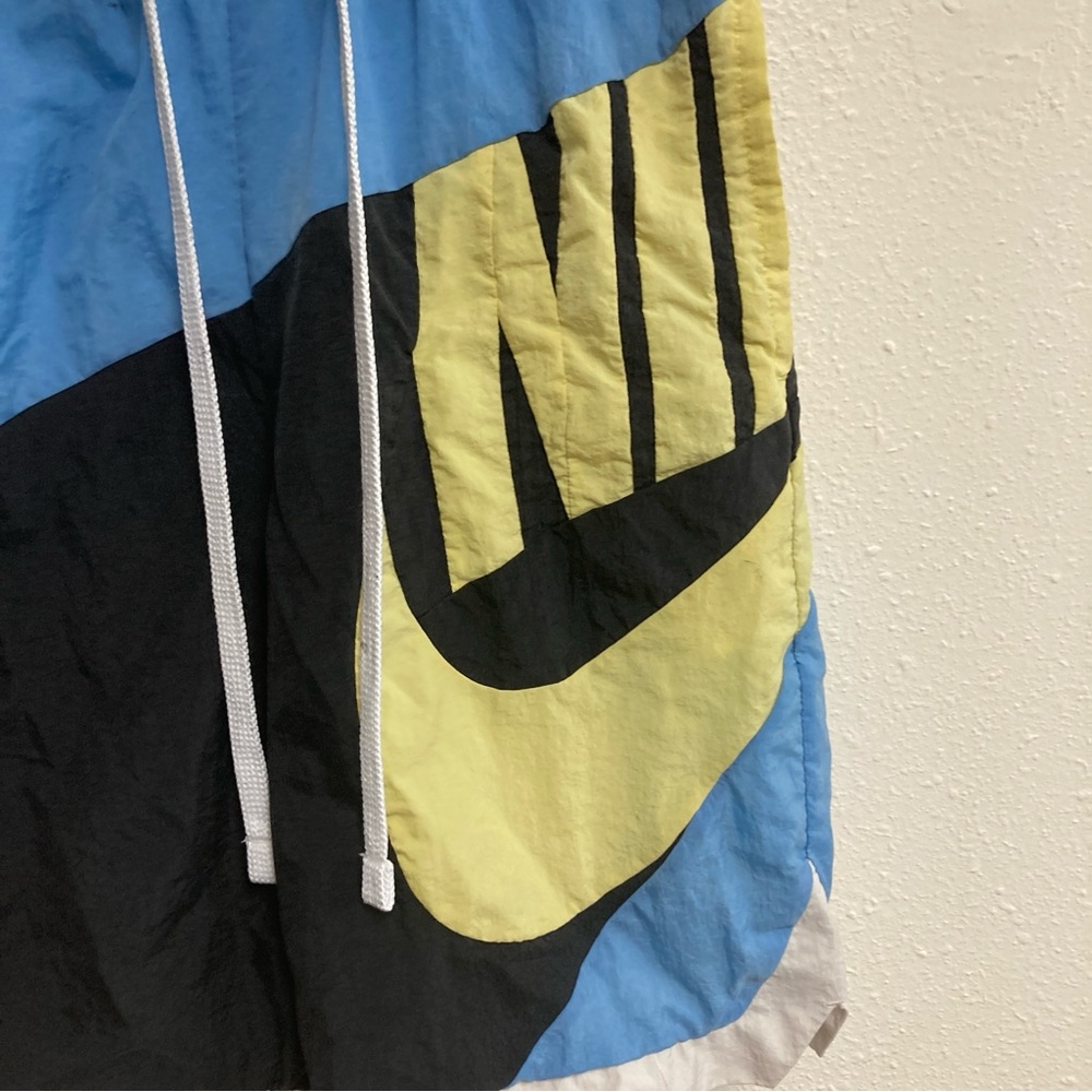 Nike Throwback Futura Men’s Basketball Shorts Pocket Yellow/Black Colorblock S - Picture 5 of 15